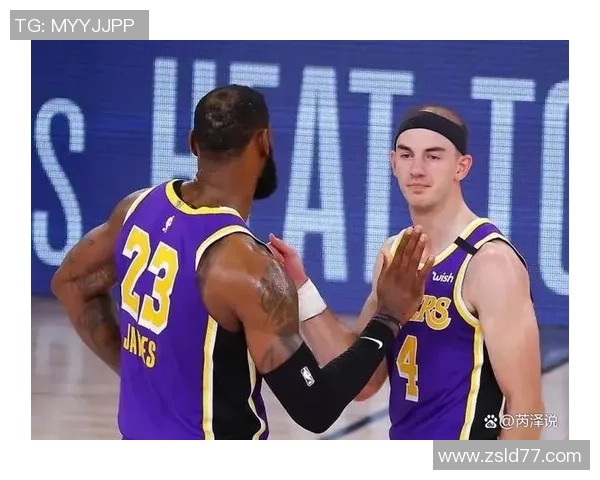 亚历克斯卡鲁索的篮球之路与场外生活揭秘