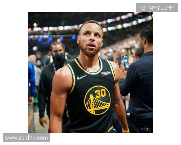 勇士对阵马刺库里崭露头角成名之战回顾与精彩瞬间分析